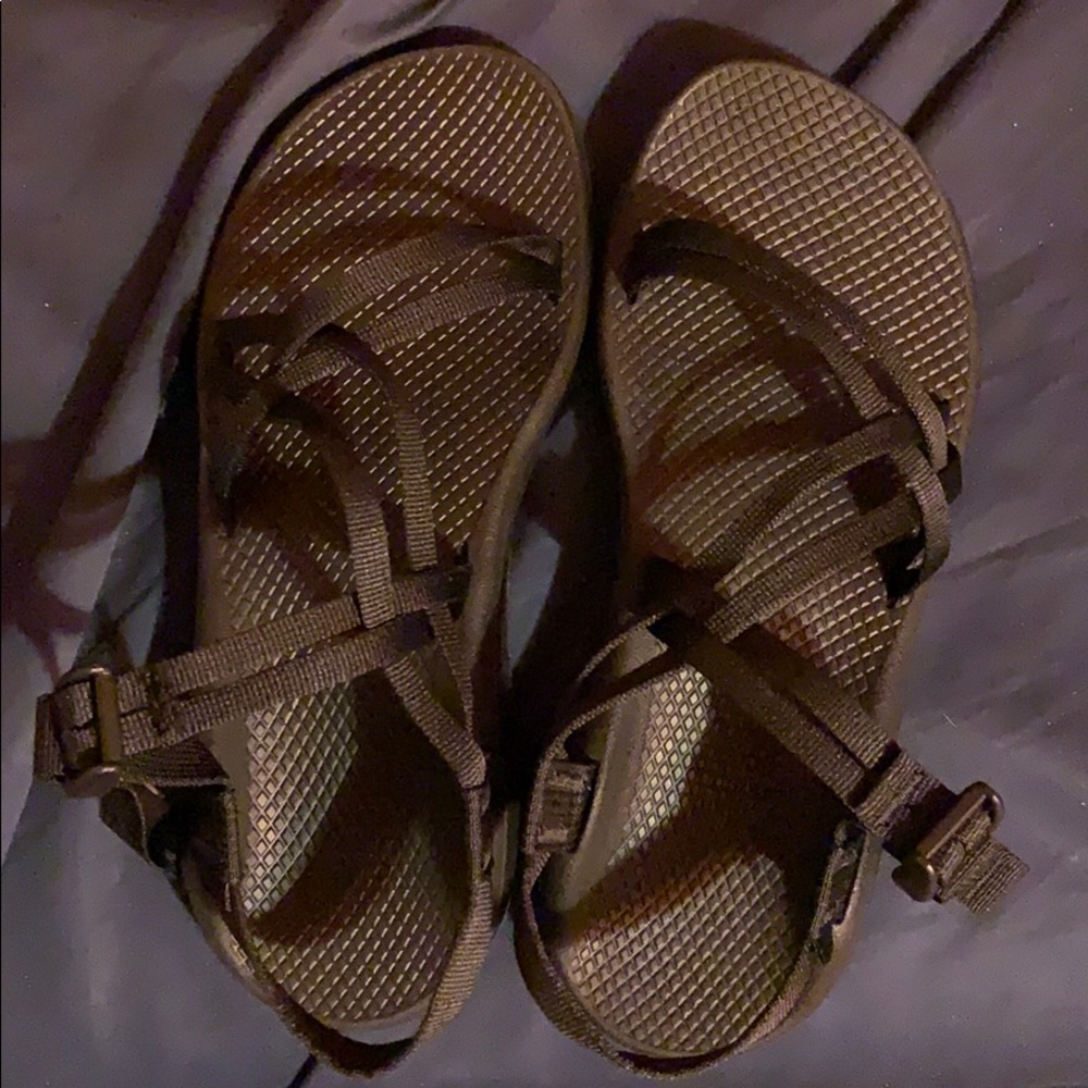 Women’s Chacos ZX1 Black/Black - never worn!